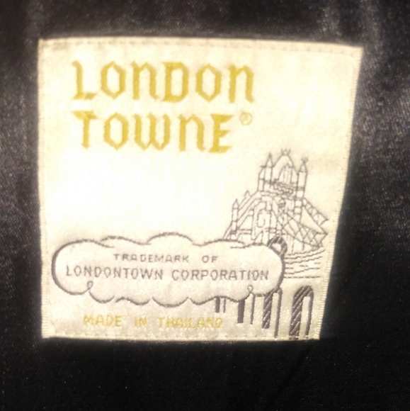 London Towne Trenccoat with Winter Lining Size 40L - Picture 3 of 7